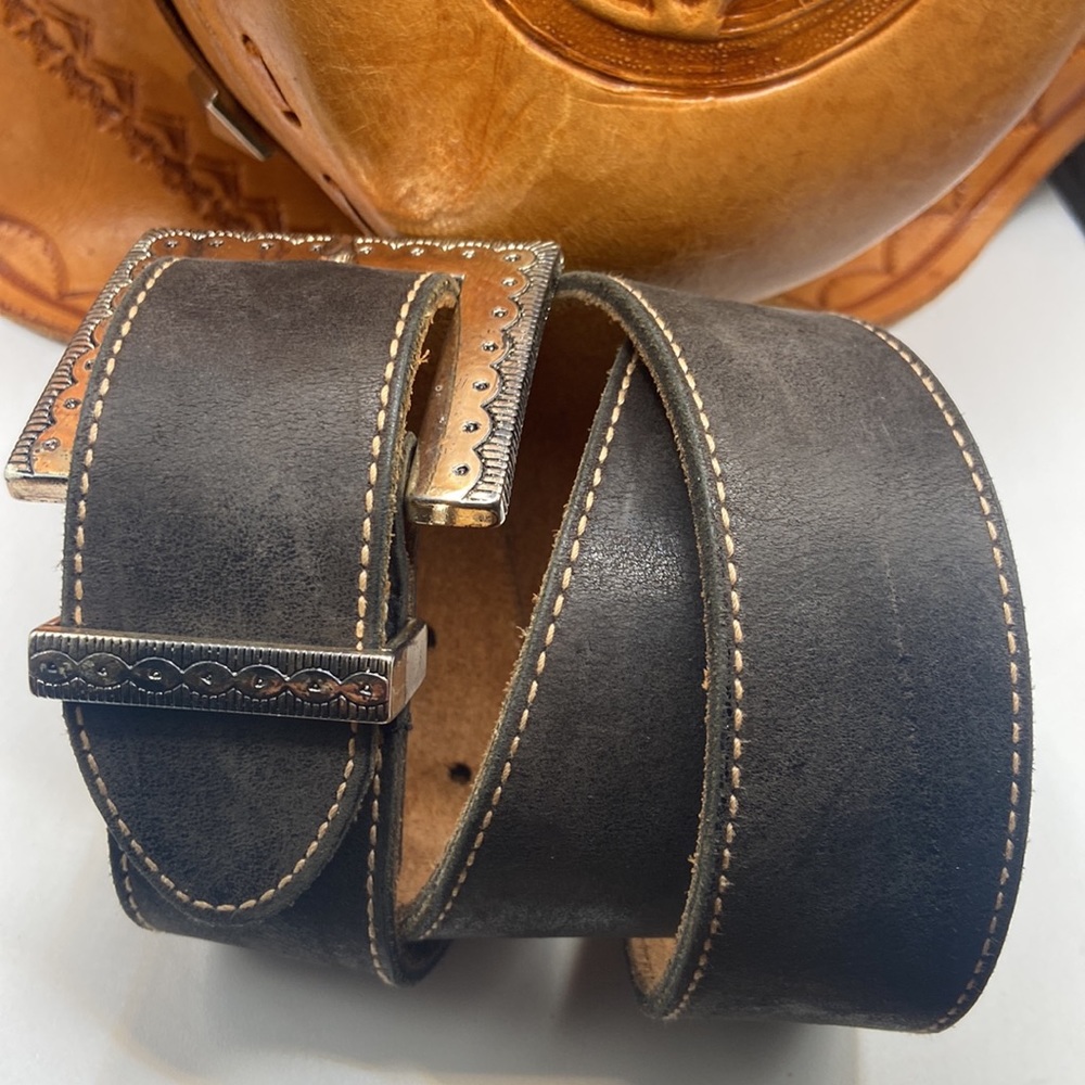 Vintage Leather Ritz Belt - Picture 3 of 12